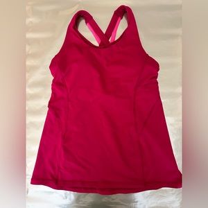Lululemon women’s tank top with bra insert fuschia red